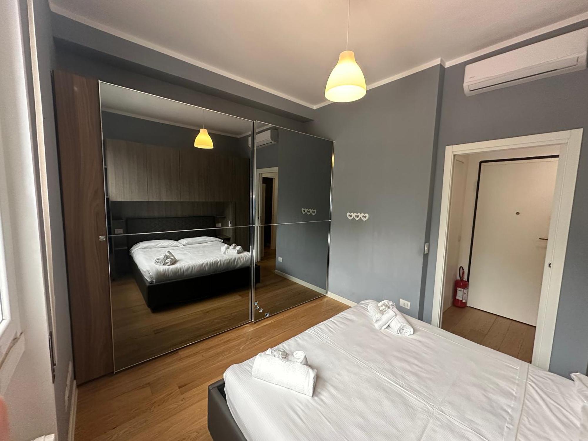 Metro Famagosta - Modern Suite Free Wifi & Parking Mailand Exterior foto